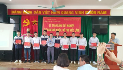 LỄ BẾ GIẢNG LỚP TRUNG CẤP NGHỀ KHÓA 50 - TRƯỜNG CAO ĐẲNG GTVTTW 1
